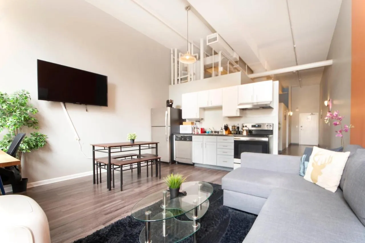 Renu Downtown Denver Apartment