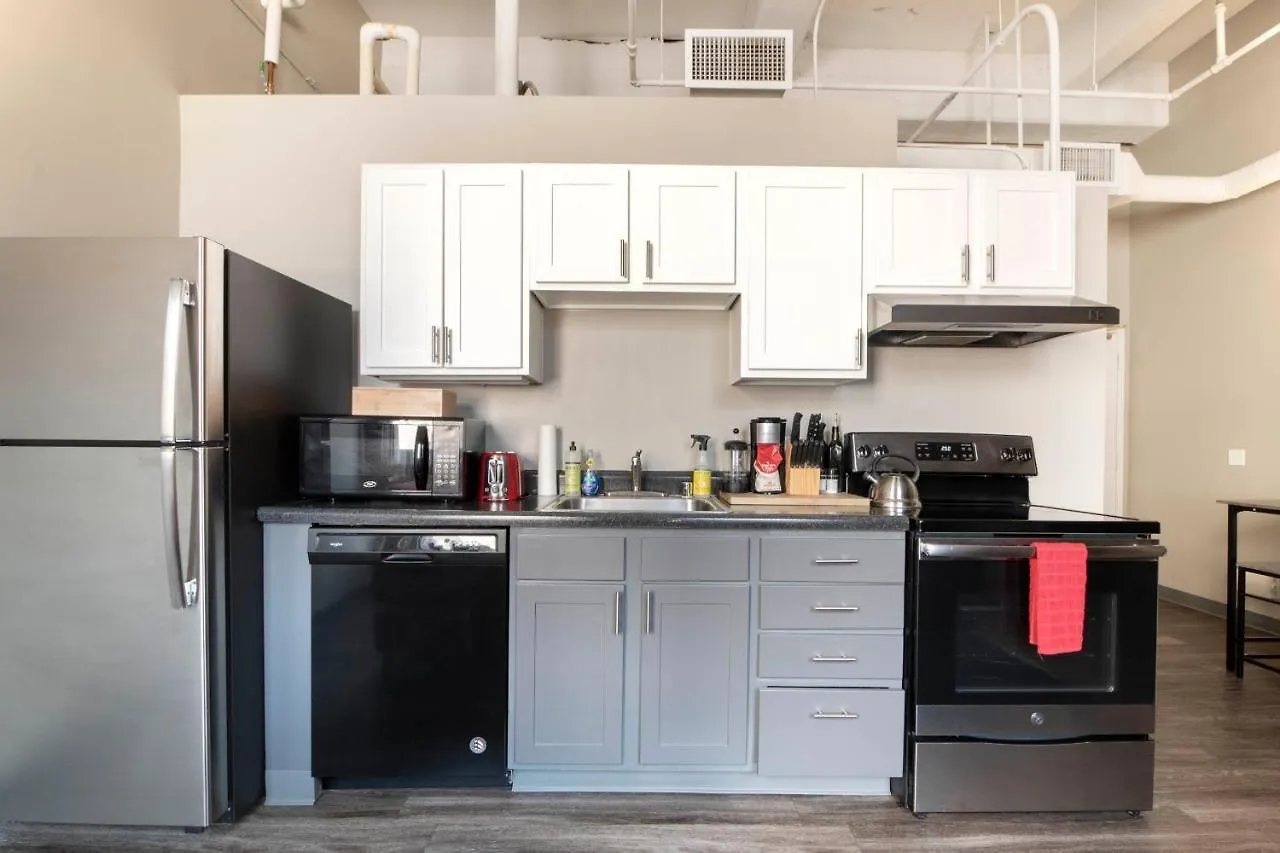 Renu Downtown Denver Apartment