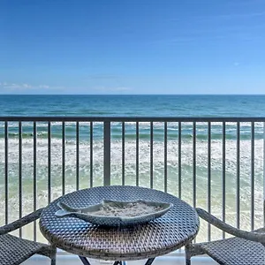  Apartment Bright Daytona With Community Pool! United States